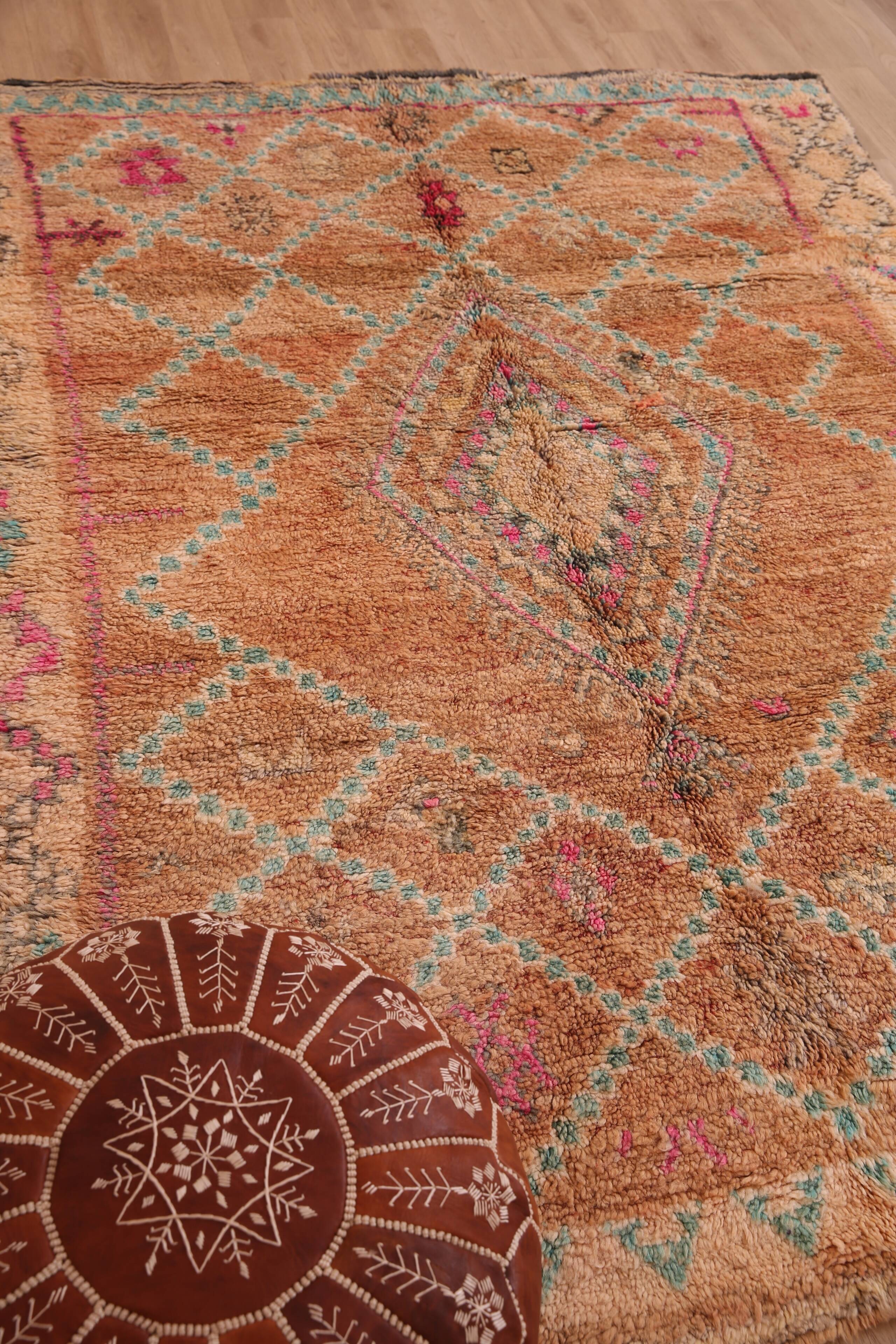 Peach Vintage Moroccan Rug 170 x 230 cm, Berber Wool Rug, Handmade Boho Rug