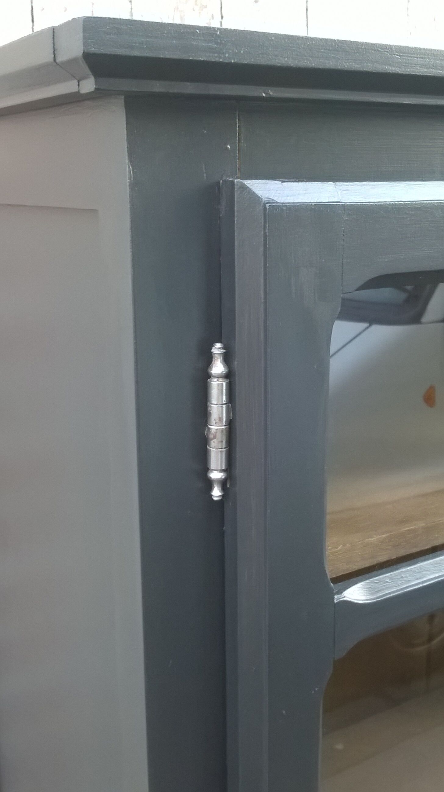 Parisian showcase cabinet