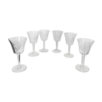 Set of 6 engraved stemmed glasses