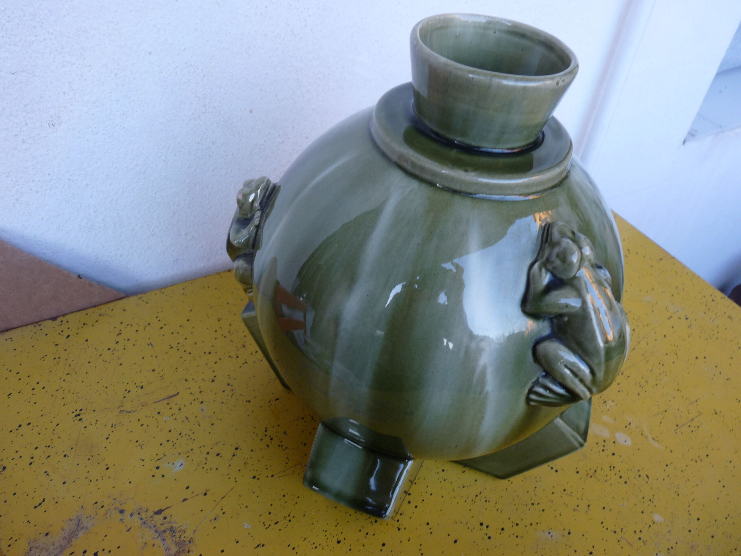Large vase barbotine art deco sign latour