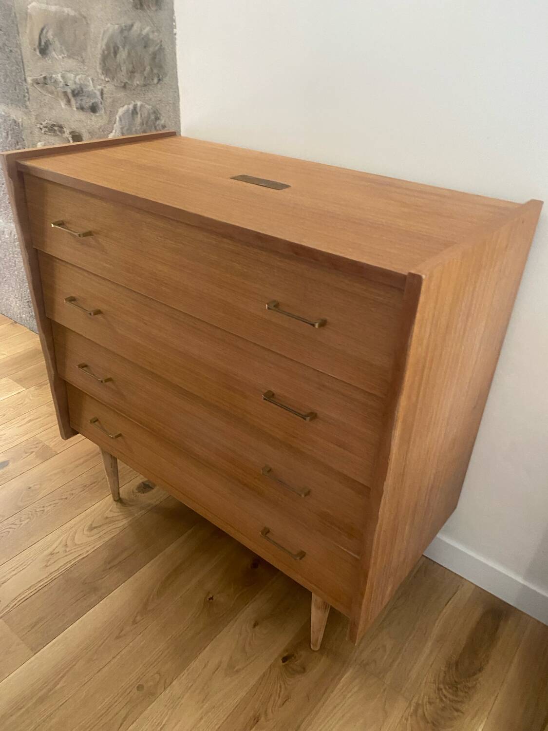 Commode scandinave