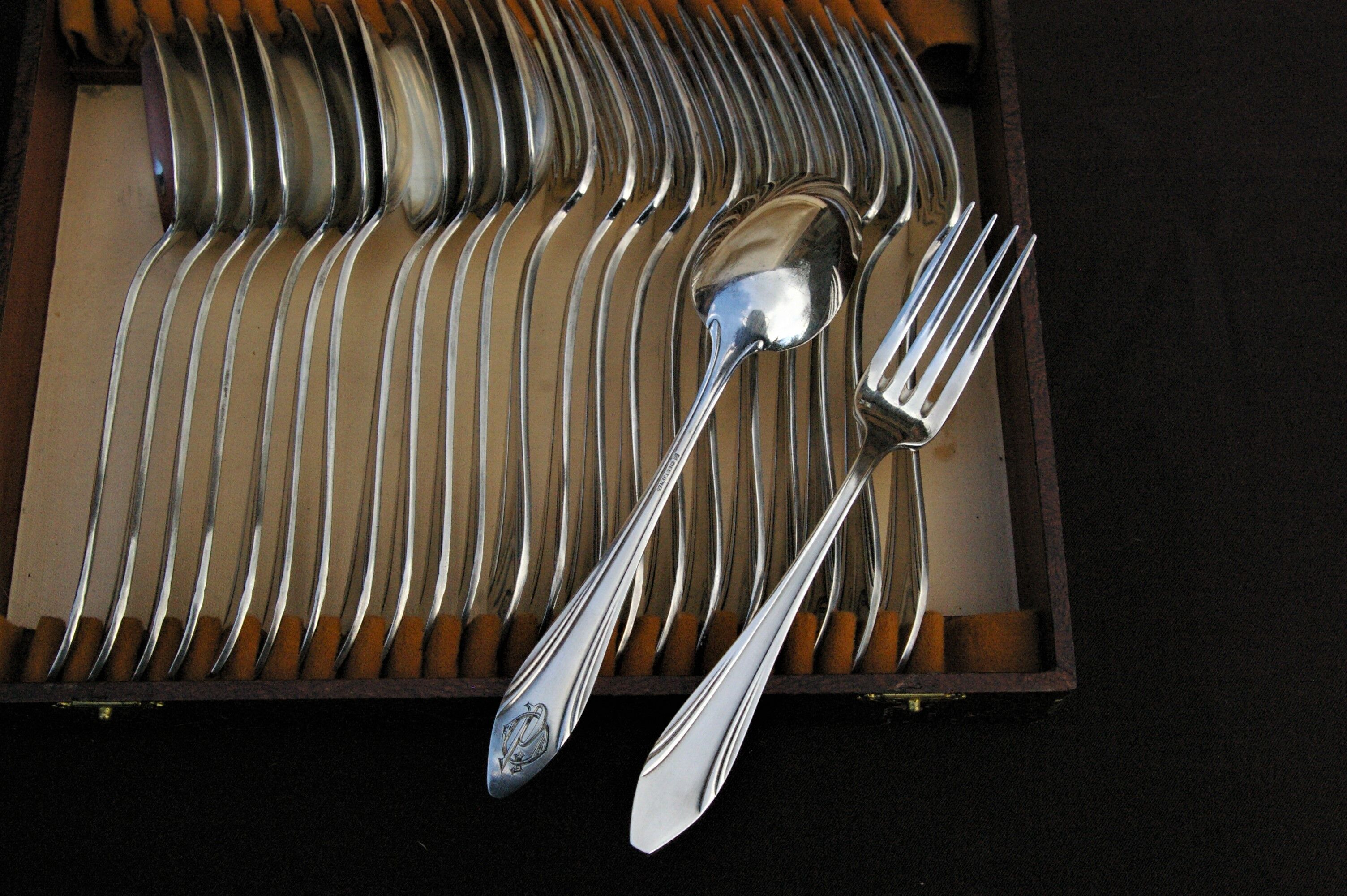 Ménagère entremet 24 pieces art deco goldsmith deetjen - forks/spoons