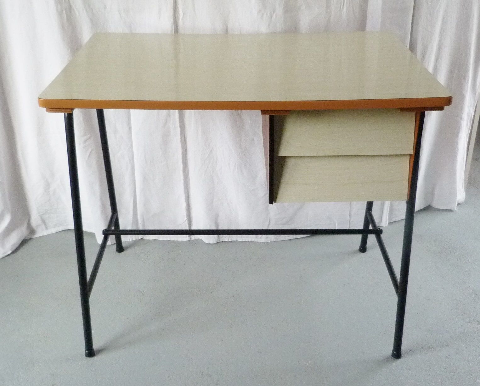 Modernist office 60s