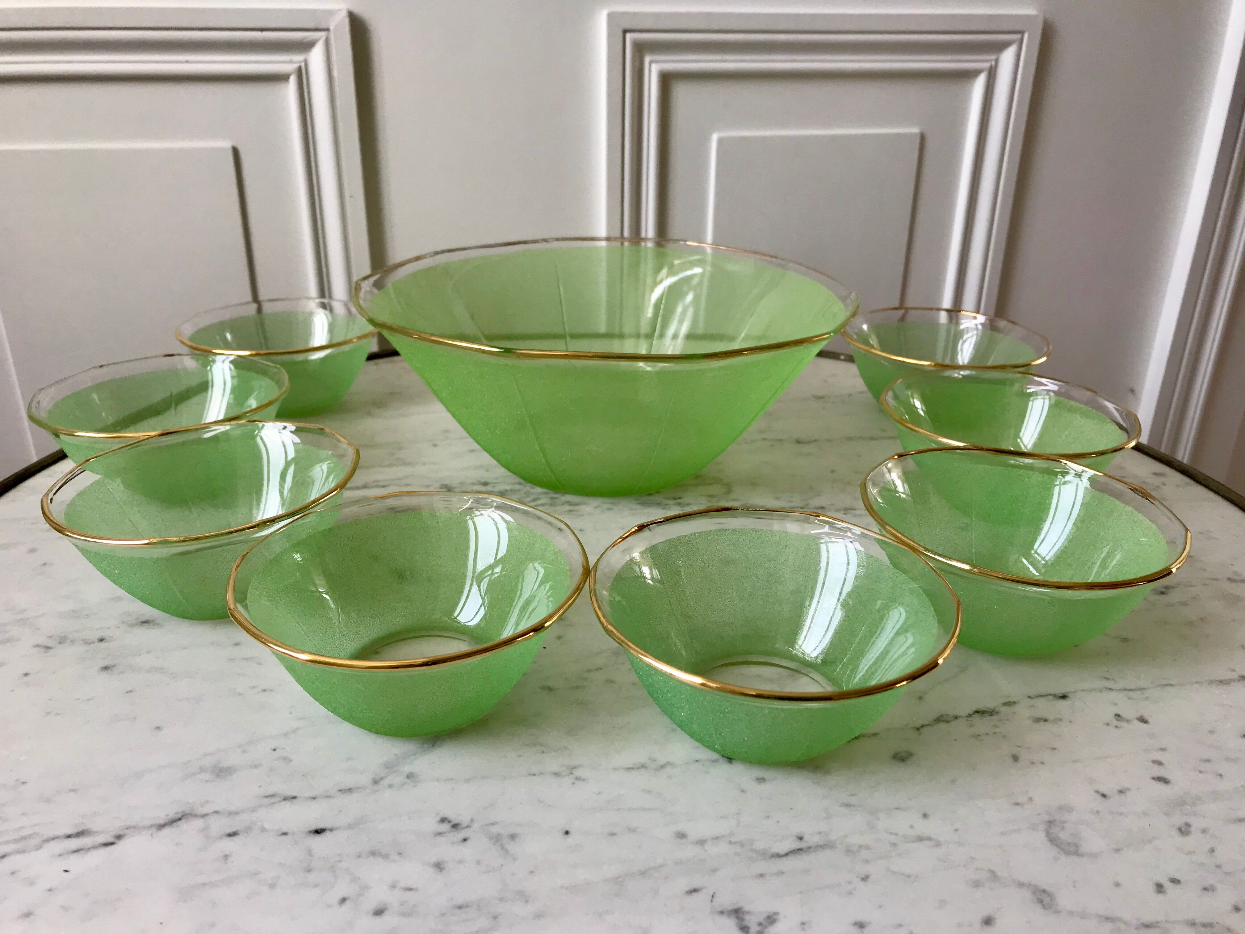 Set of 8 small bowls and a green granita bowl 60s-70s