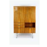 Armoire en frêne et noyer du milieu du siècle de Jitona, années 1960