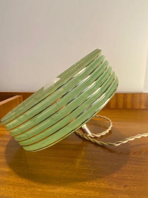 Clichy glass suspension