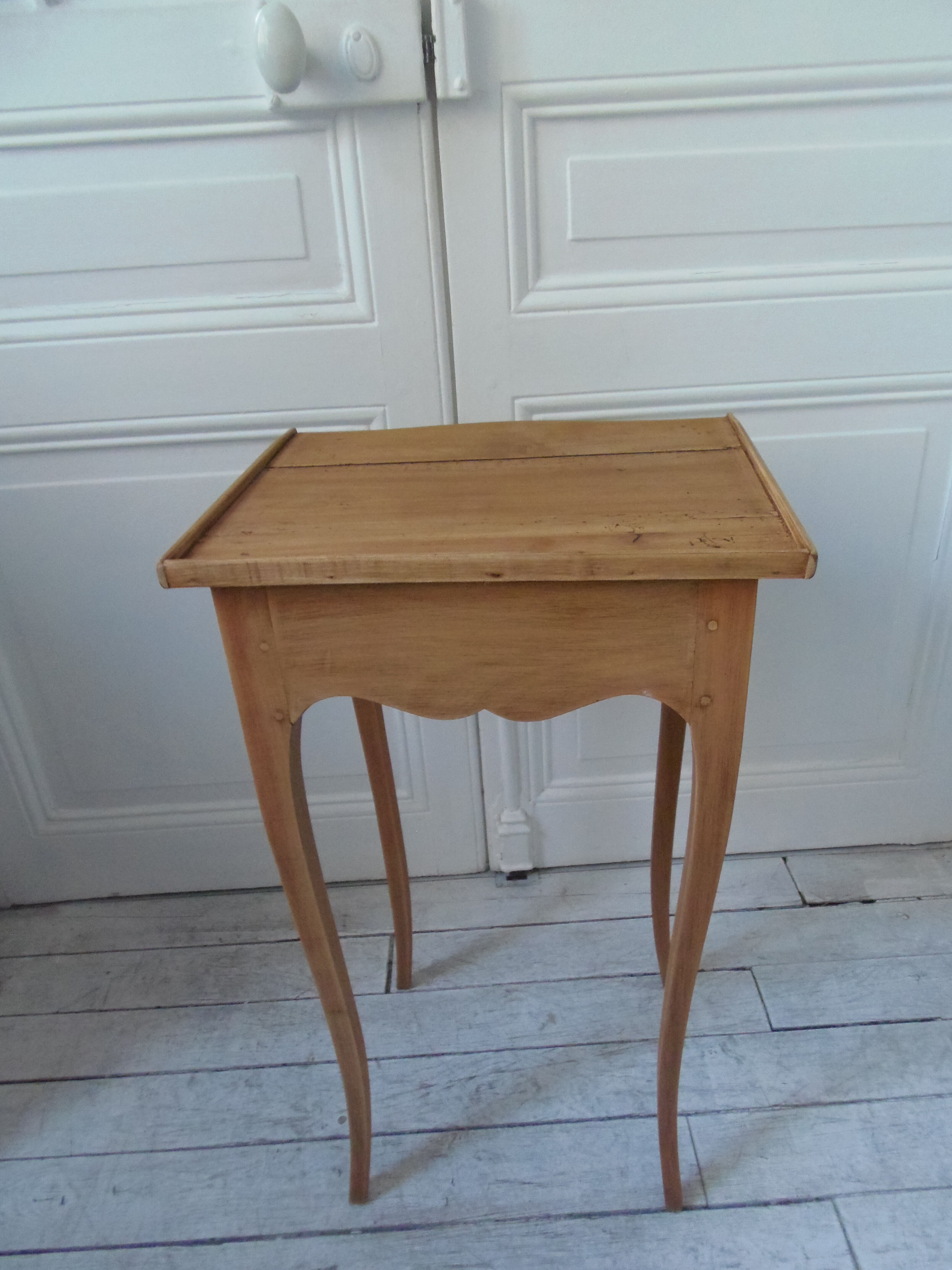 Bedside table from the 1900s, 1 drawer, waxed finish