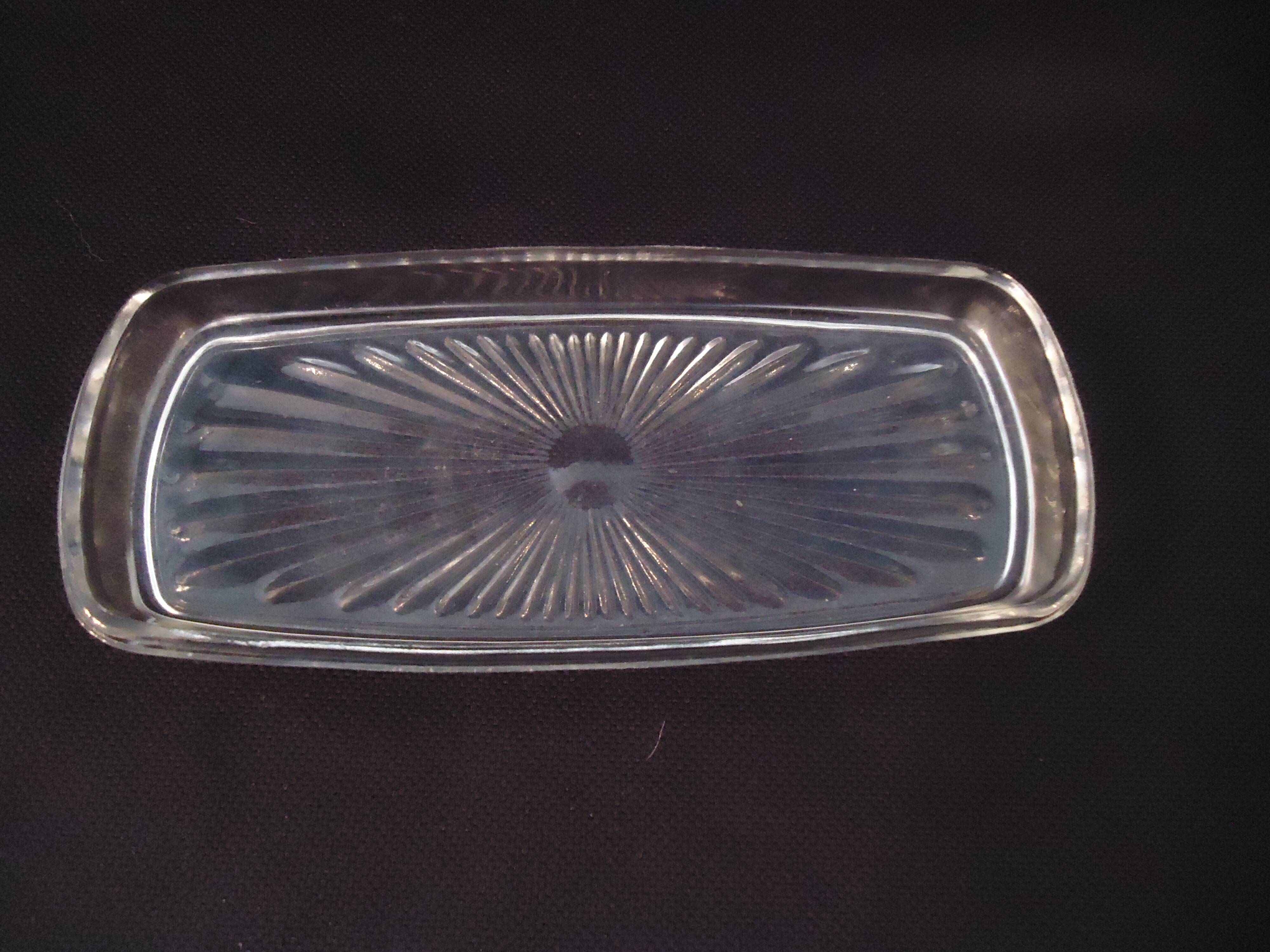 Beurrier métal argenté et ravier en verre,  fleuron (par christofle)