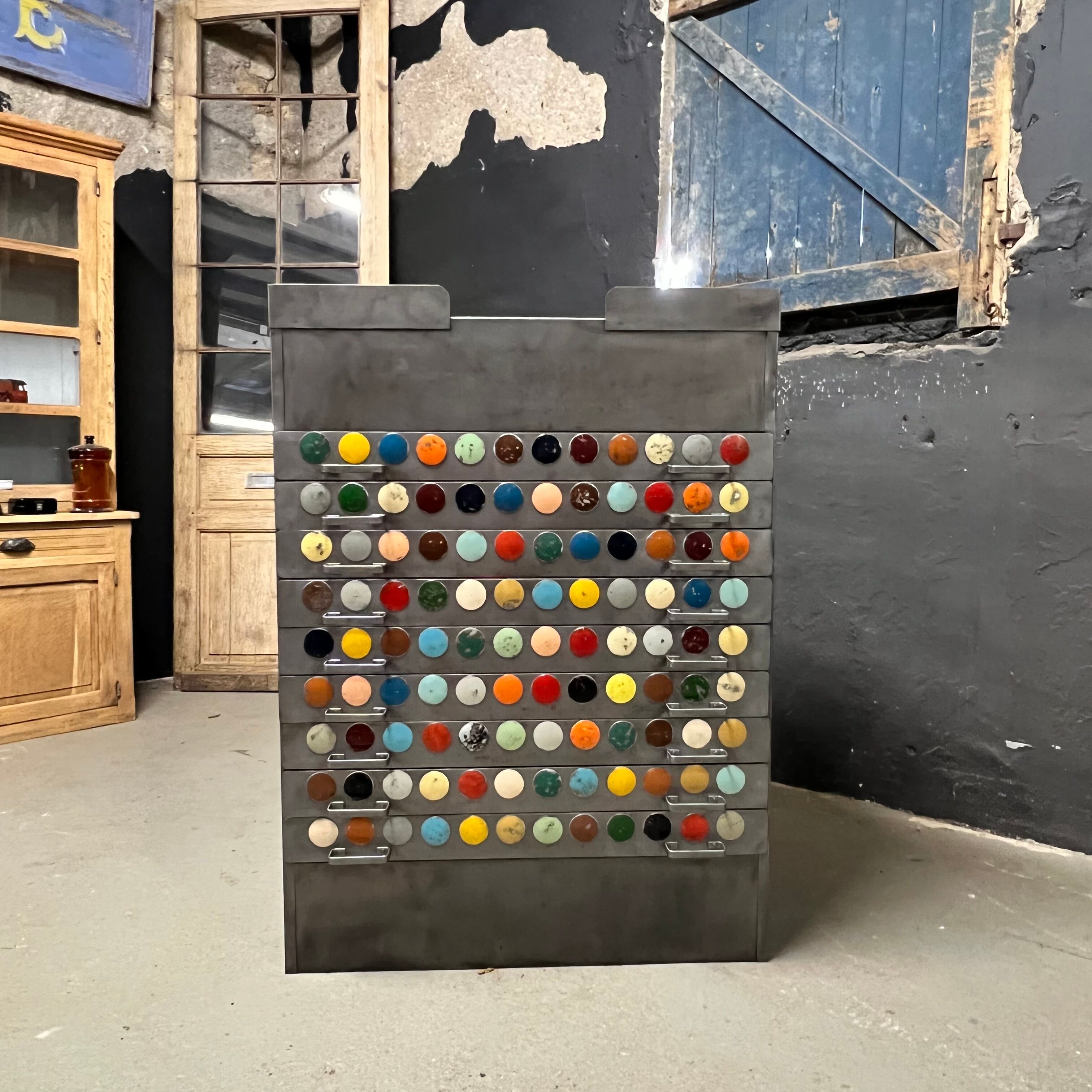 Valentine 1940 industrial paint counter