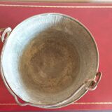 Old fireplace pot in solid copper, beautiful decoration