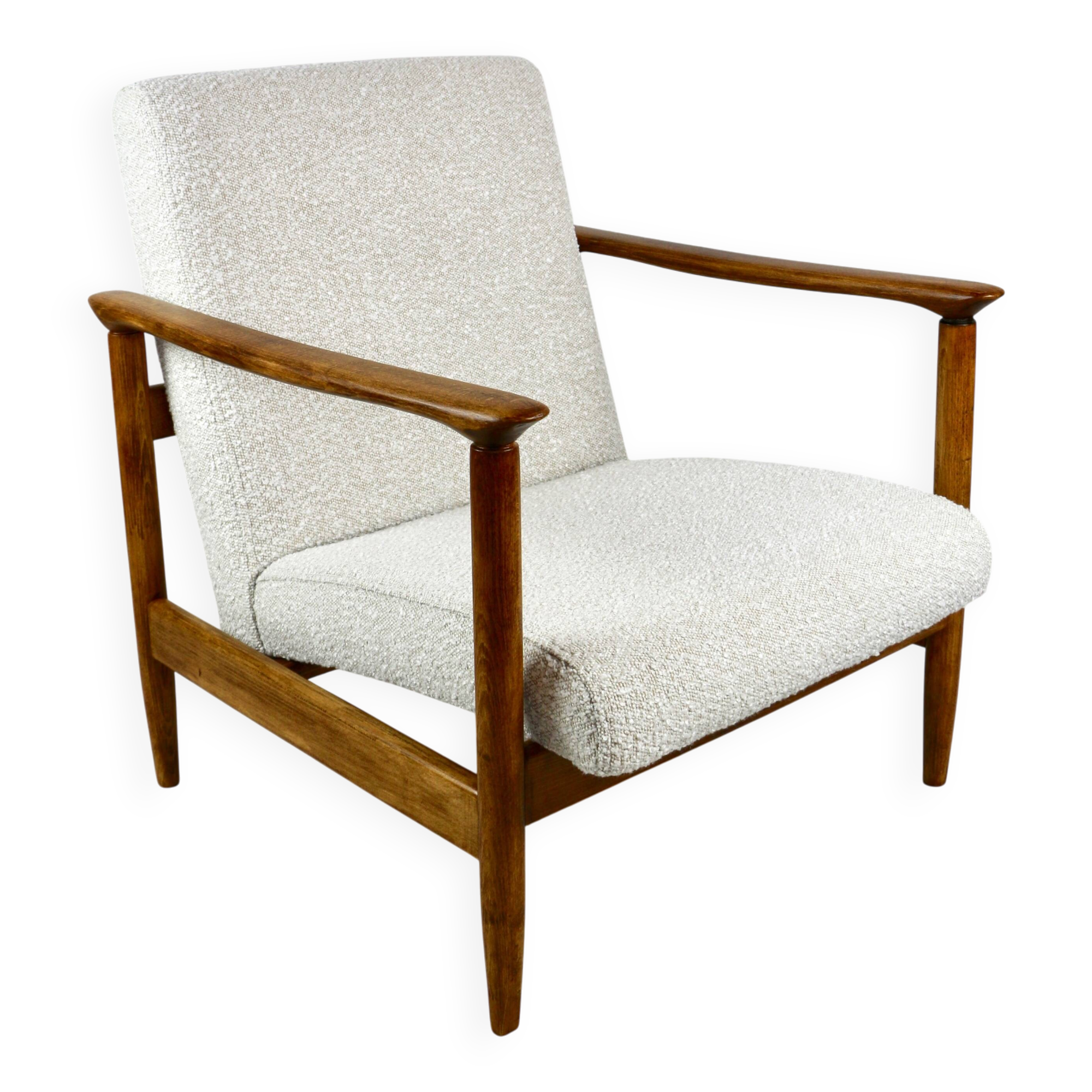 Fauteuil GFM-142, design par Edmund Homa des années 70, bouclé ivoire blanc - 2 pièces disponibles.