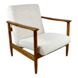 Fauteuil GFM-142, design par Edmund Homa des années 70, bouclé ivoire blanc - 2 pièces disponibles.