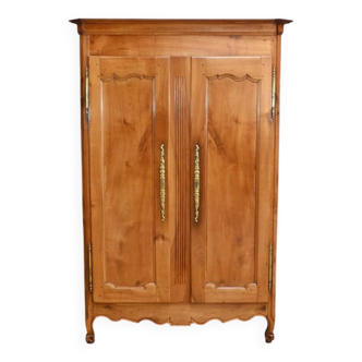 Cherrywood armoire, Louis XV style – Mid-19th century