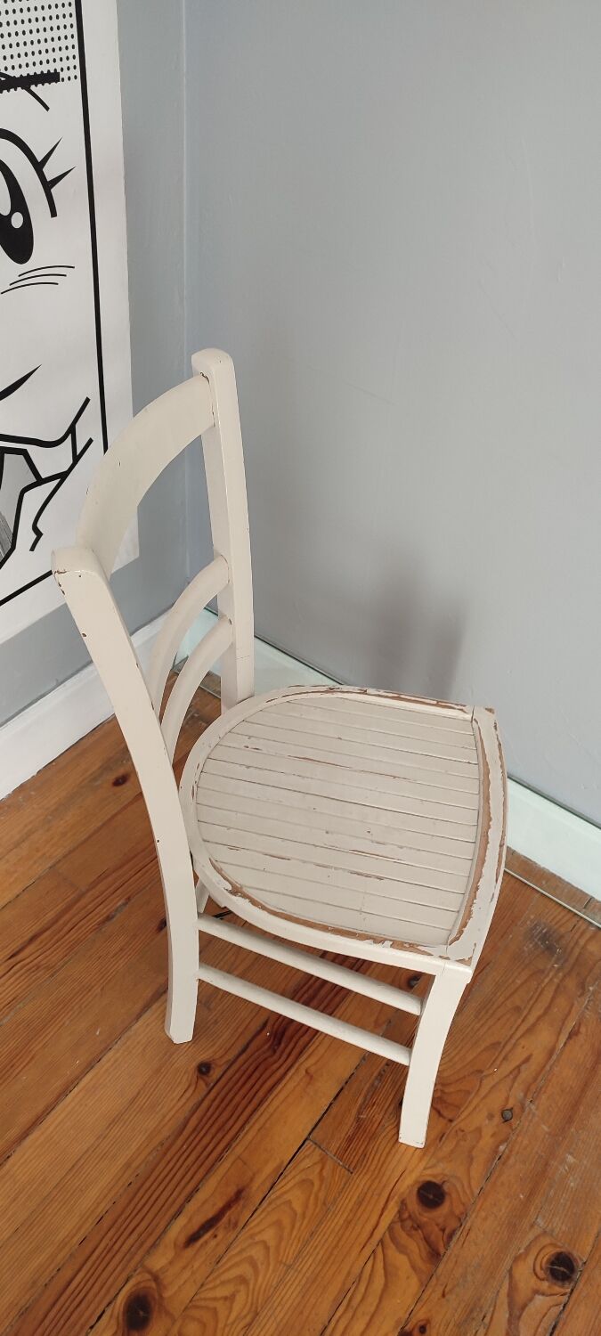 Bistro chair
