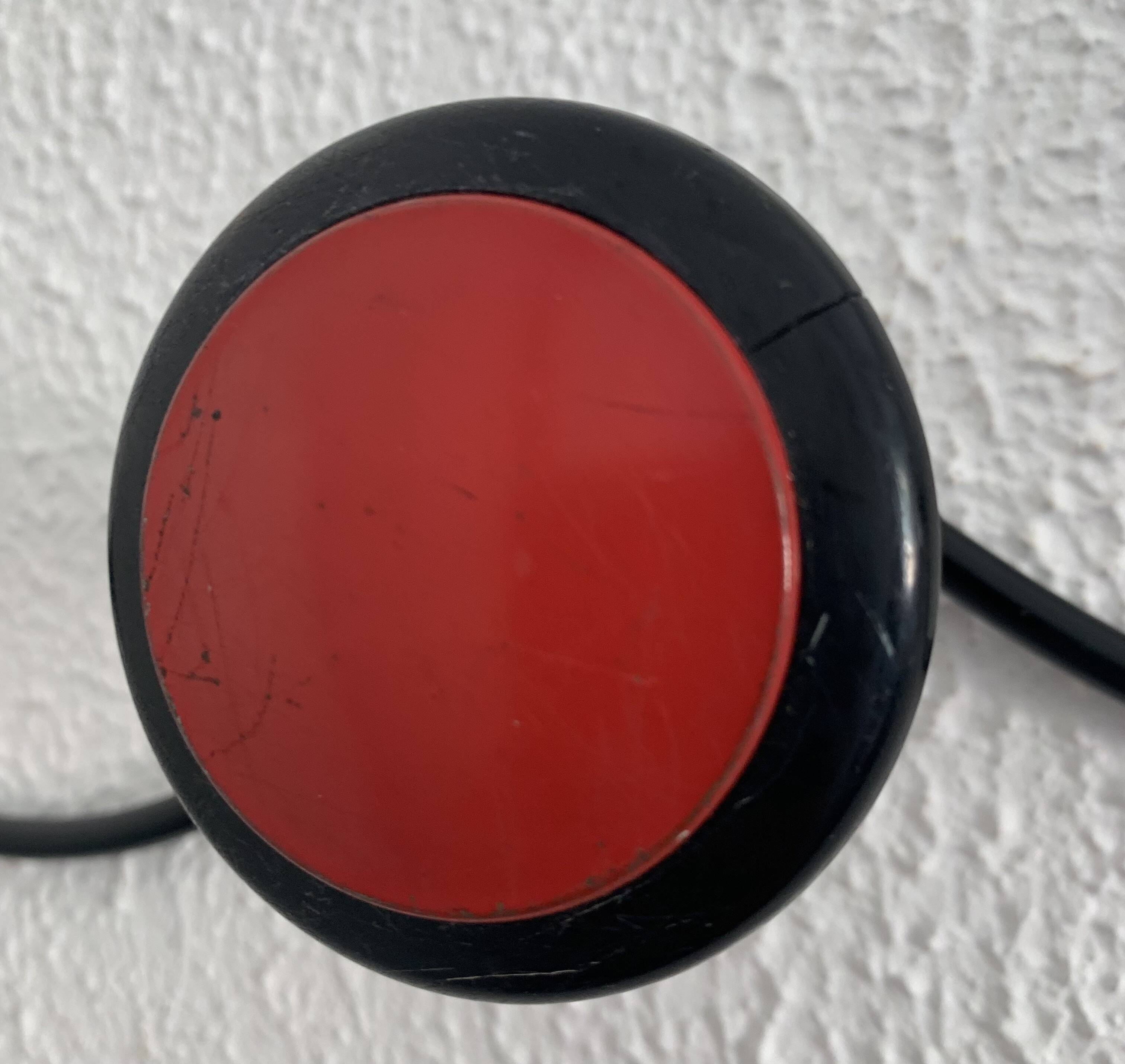 Vintage 1960s red and black coat rack with 3 wall hooks - 45 x 7 cm