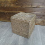 Pouf en bois