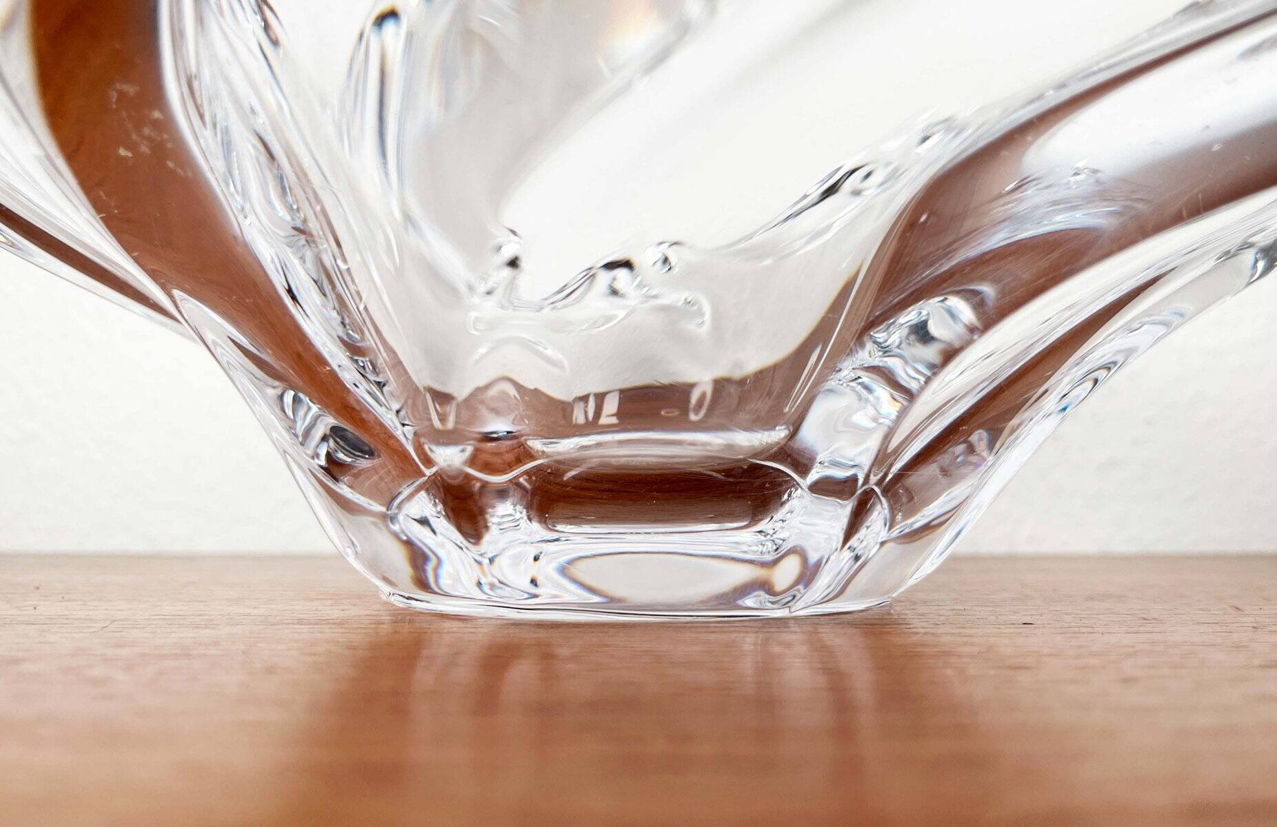 Large Modern Crystal Glass Fruit Bowl from the Mid-Century by Art Vannes, France, 1960s