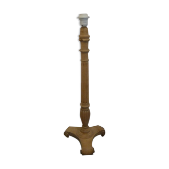 Wooden candlestick