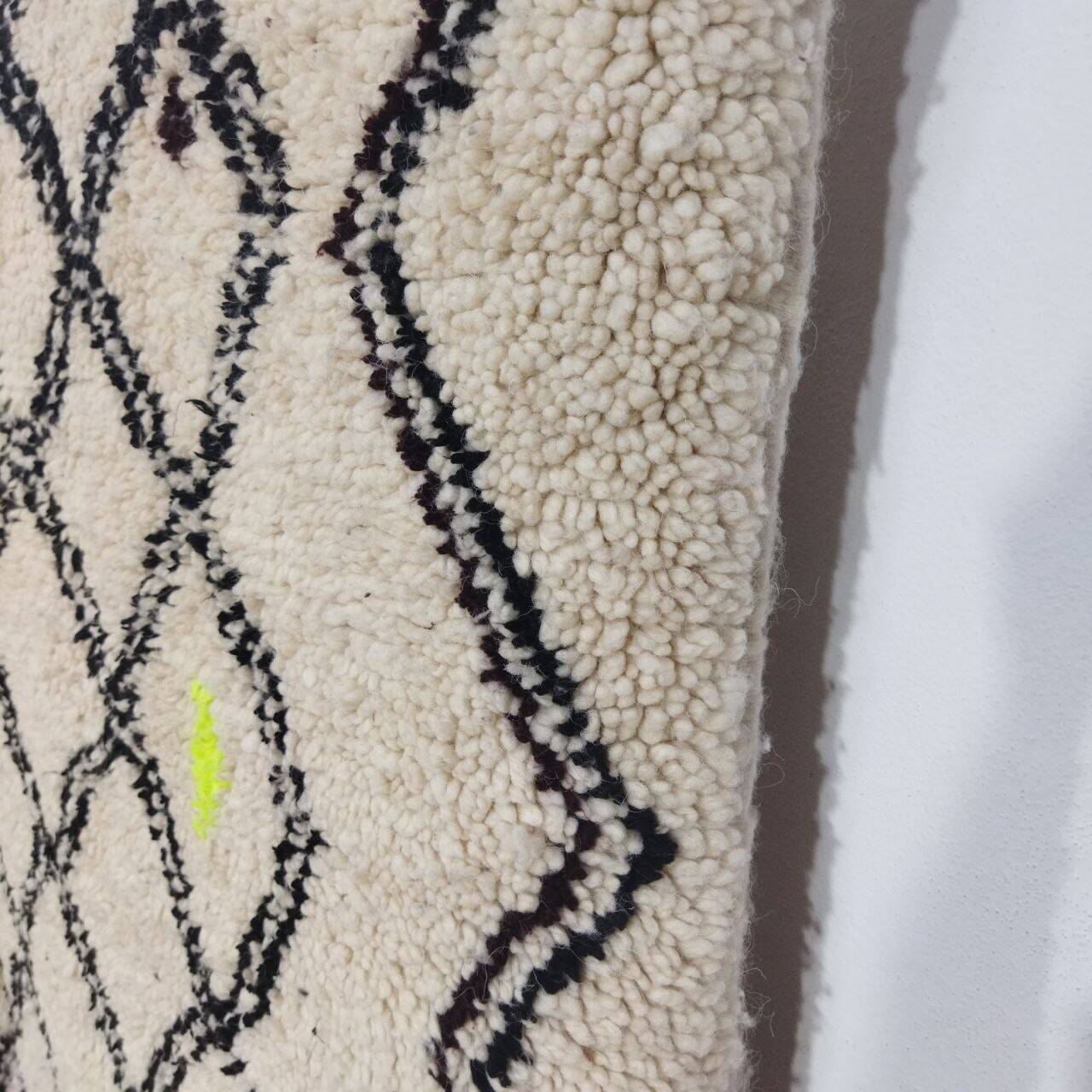 Handmade wool Berber rug 236 x 140 cm