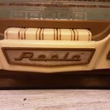 Old vintage radio Reela