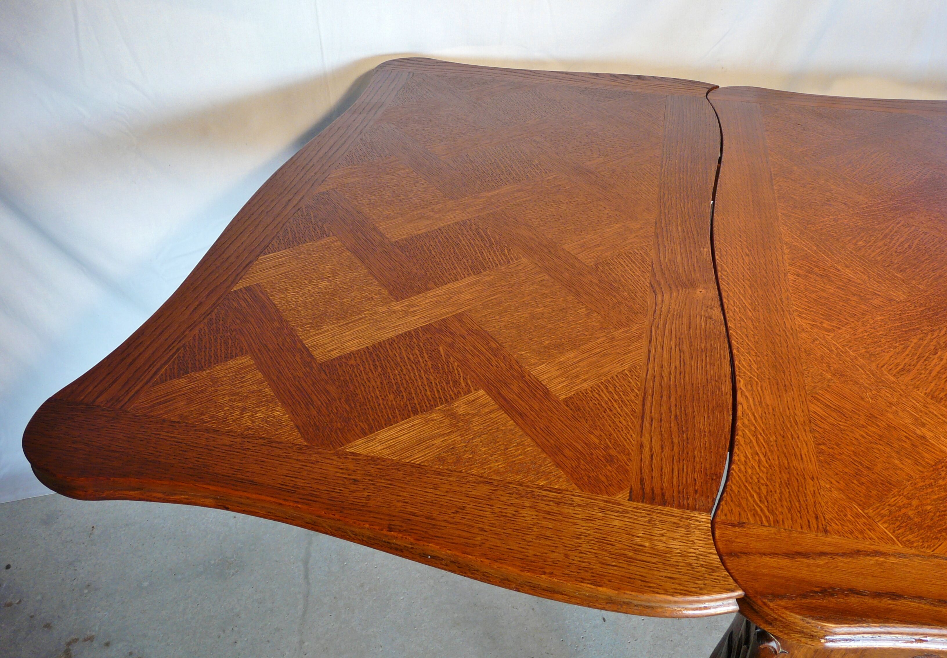 Extendable rectangular table Regency style in solid oak