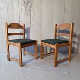 4 chaises en bois massif