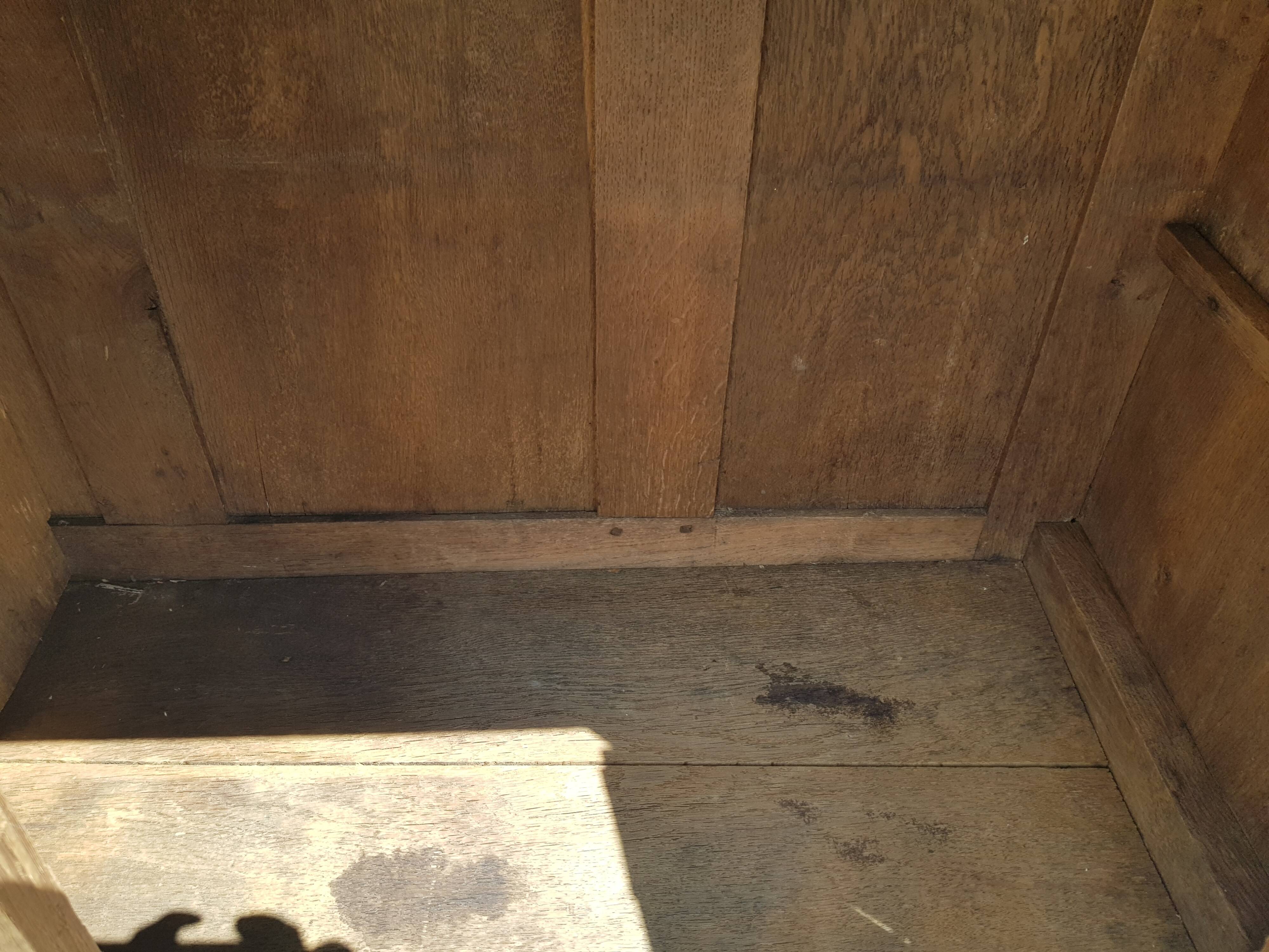 Buffet country in oak