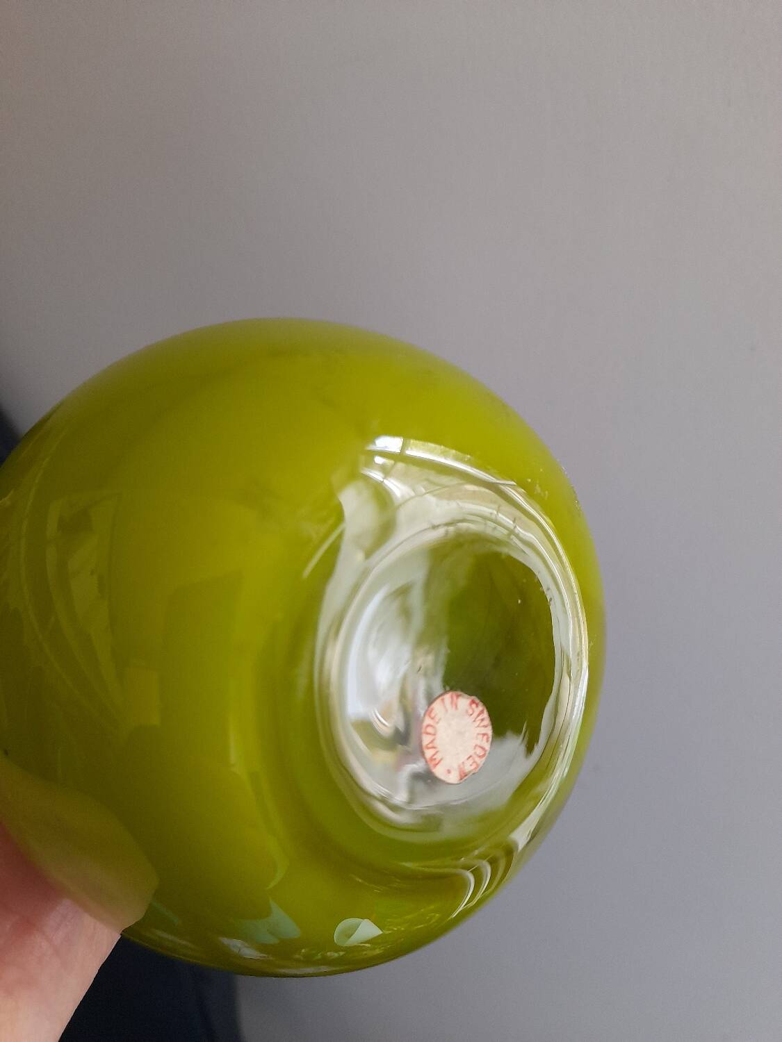 Pretty opaline soliflore vase Made in Sweden