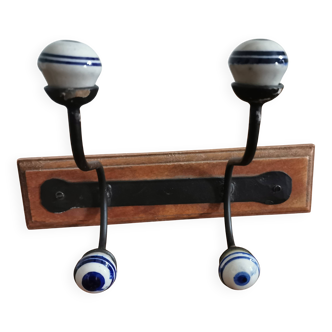 2 patères en porcelaine