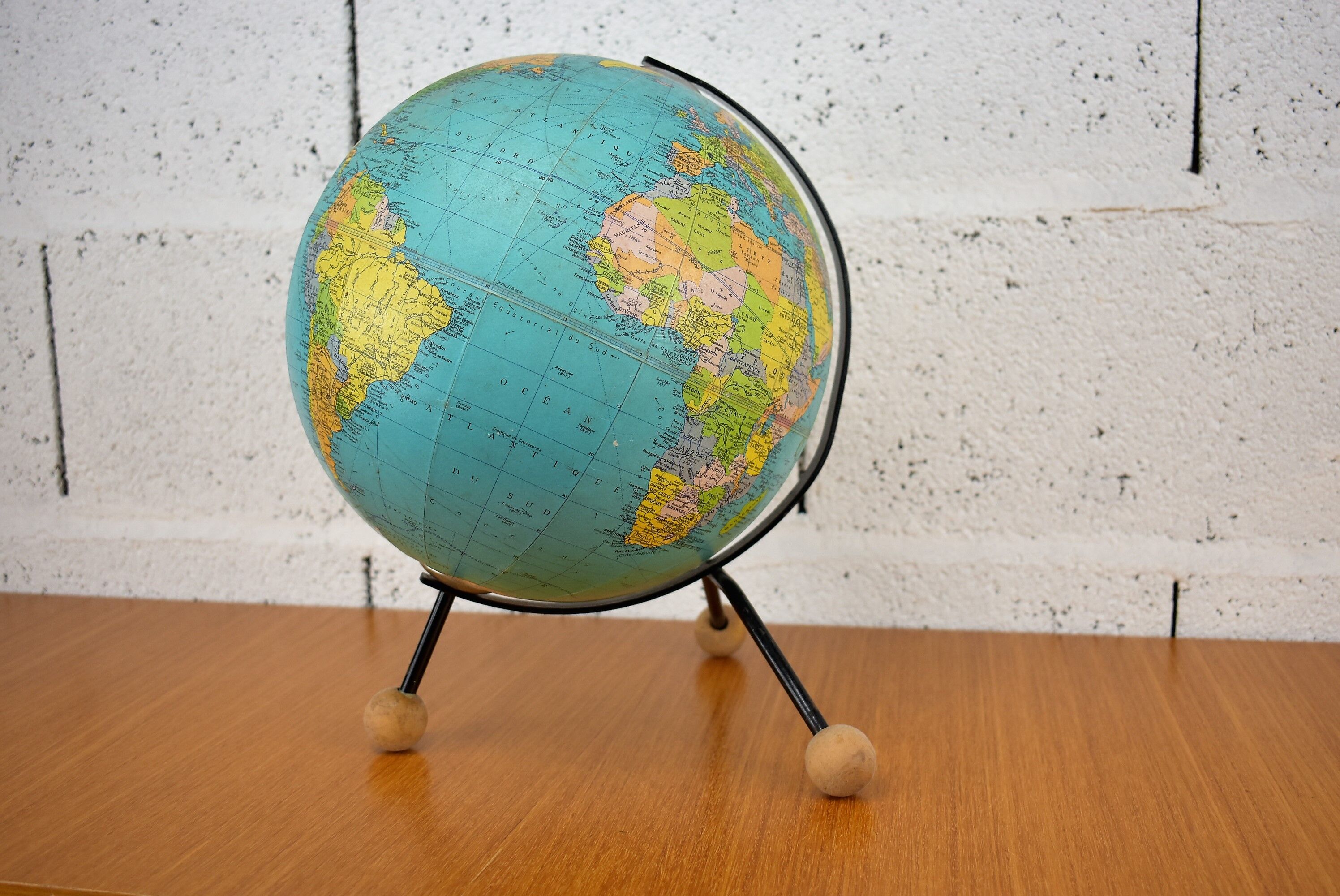 Globe taride vintage