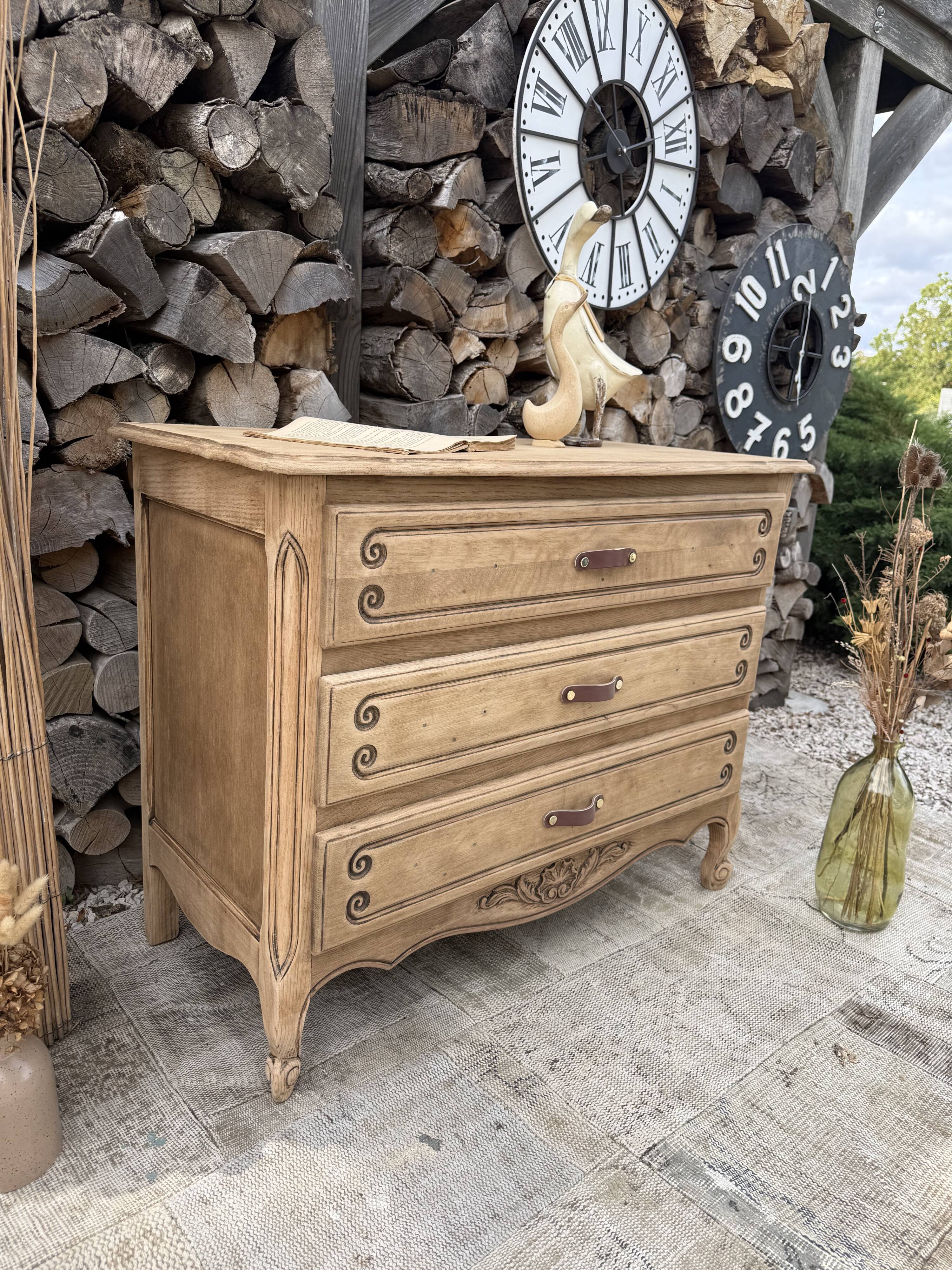 Commode bois rénovée