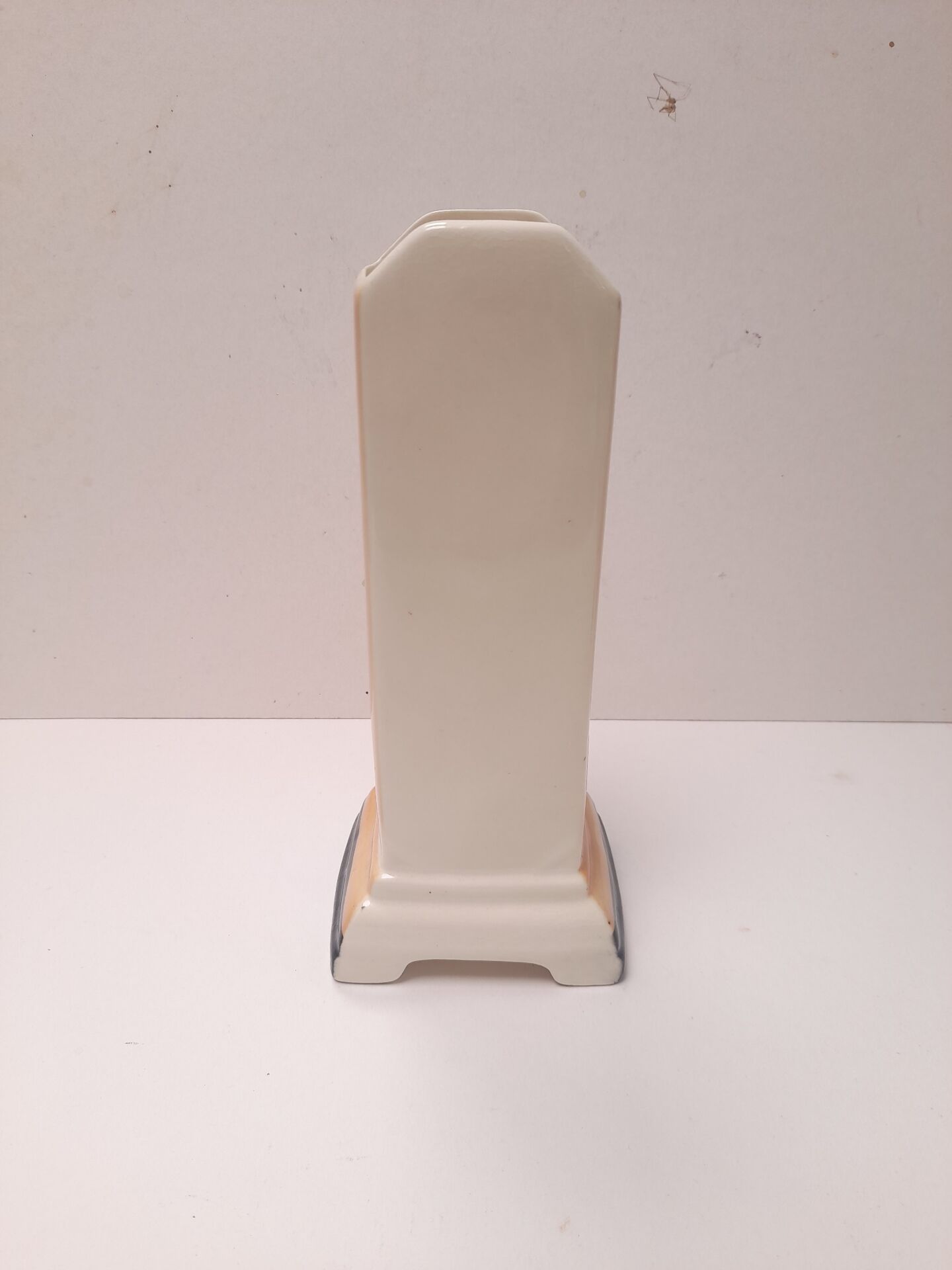 Art Deco vase in Czech ceramic