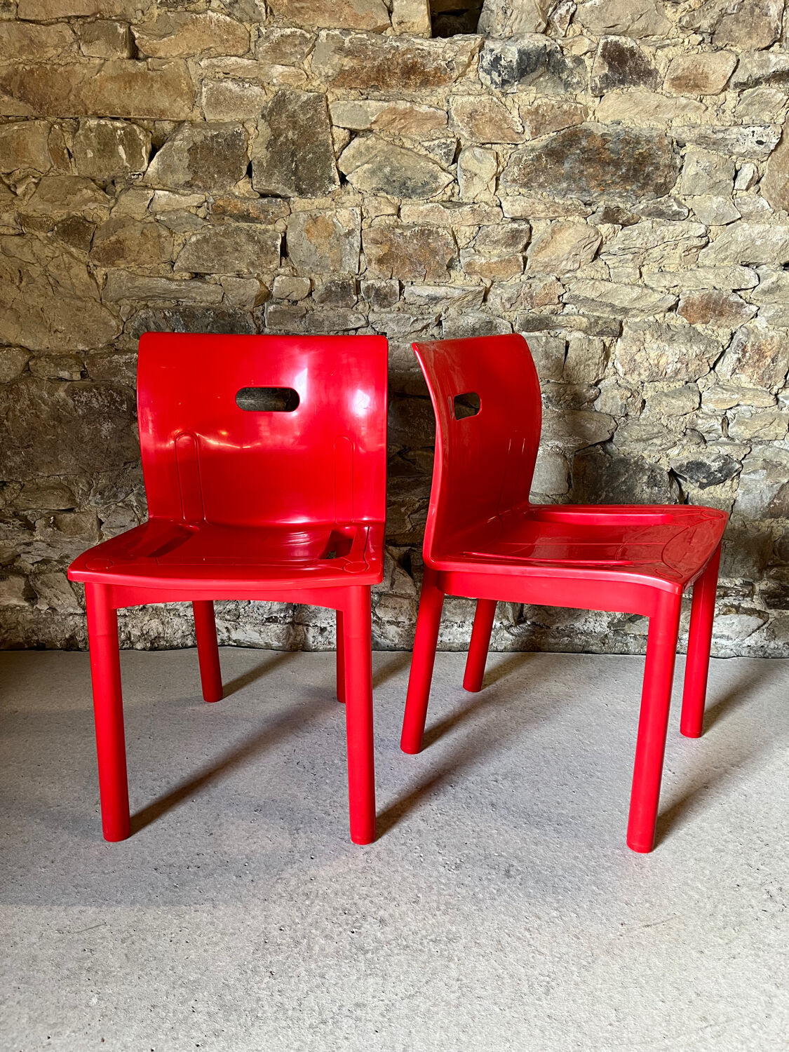 Pair of 4870 chairs by Anna Castelli Ferrieri for Kartell