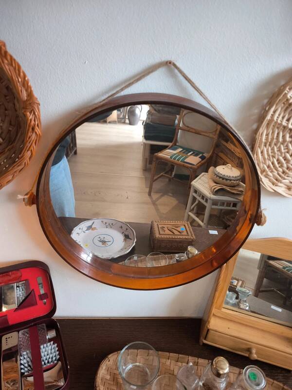 Miroir vintage en plastique orange seventies