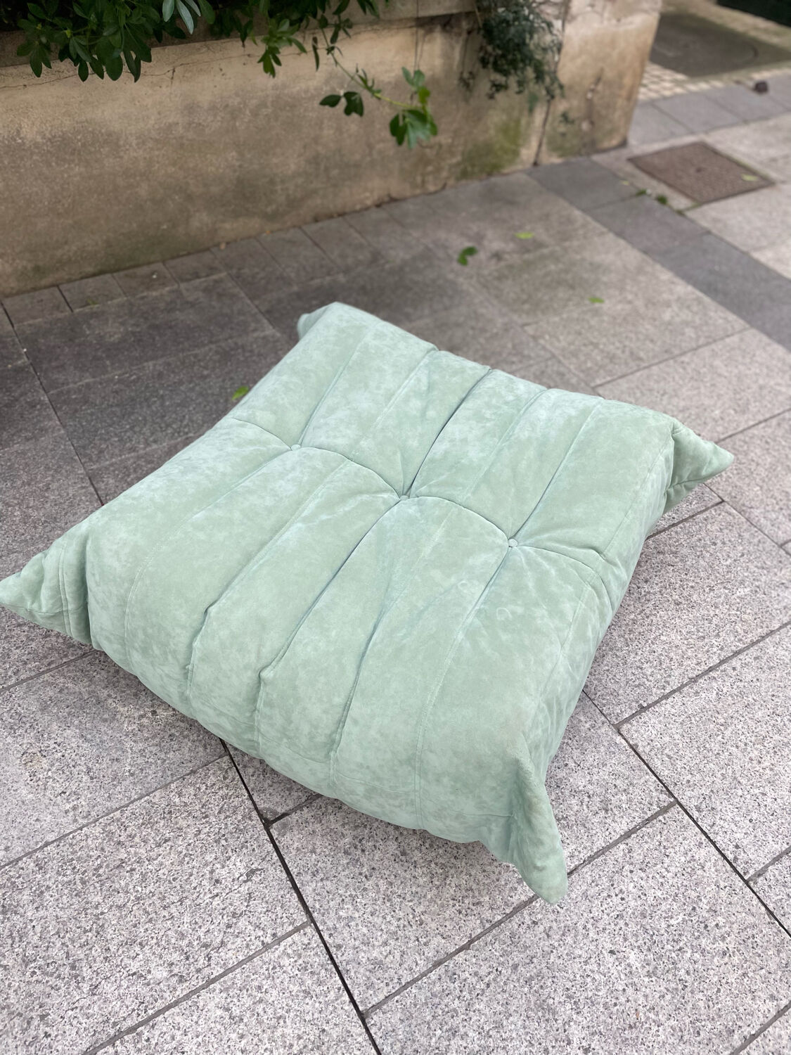 Ottoman Roset Ligne Togo Ottoman