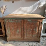 Buffet patiné vert