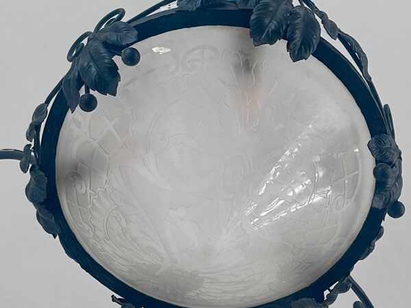 Lustre vintage décor de vigne en métal et verre dépoli