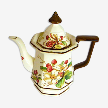 Coffee maker in earthenware decorated with hawthorn flowers, from the house Villeroy--Boch, model "Portobello"