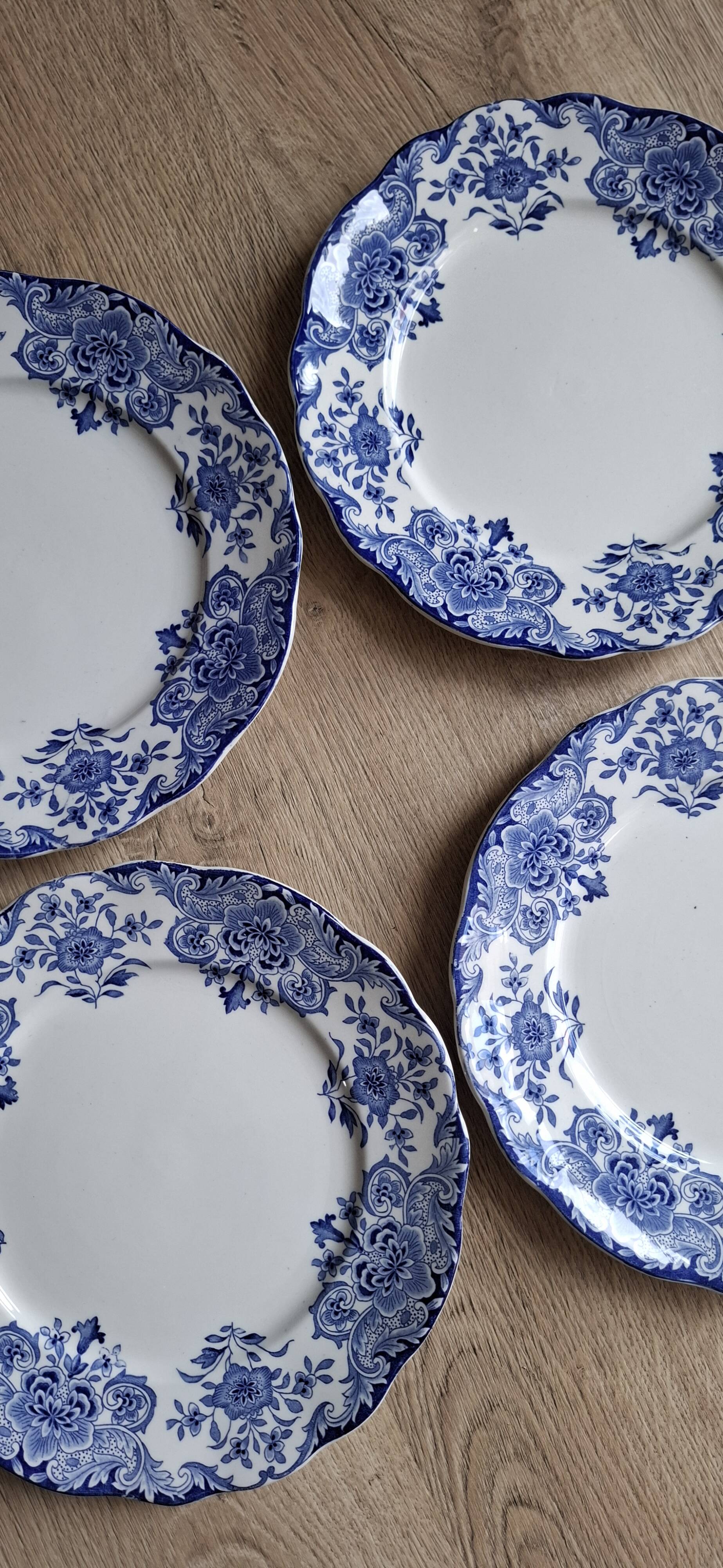 Set of 6 flat plates Dordrecht BFK 1920