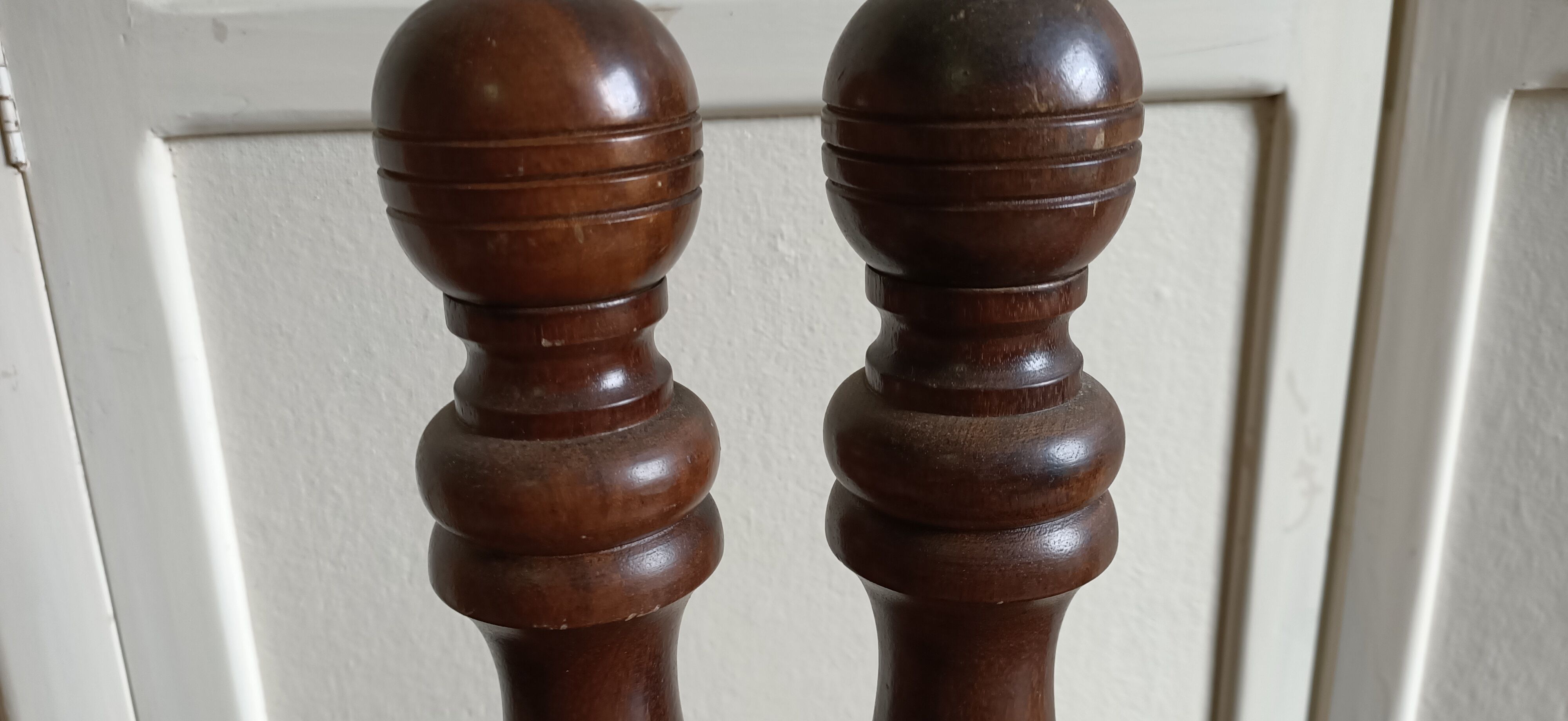 Set pepper and salt shaker in xxl wood