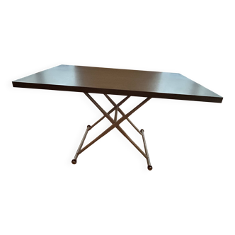 Table that can be transformed into a coffee table with 2 height settings