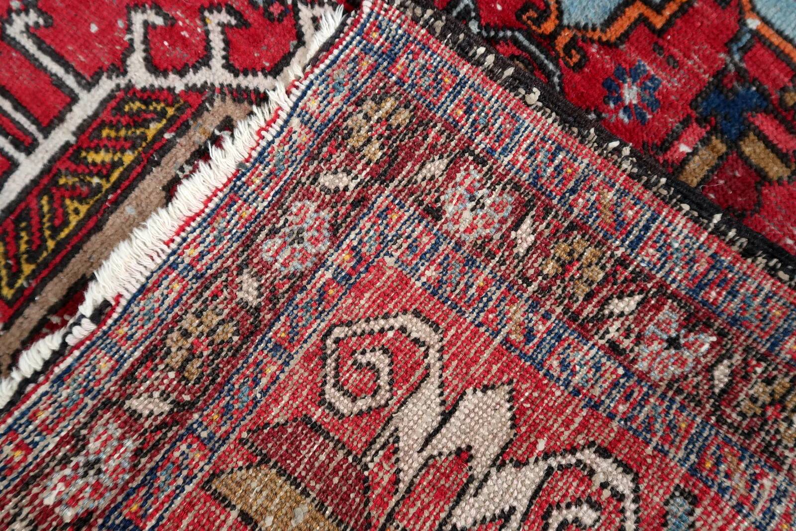 Handmade antique Persian Karajeh rug 90cm x 143cm, 1920s