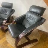 Pair of Scandinavian armchairs with a footrest from the NELO brand