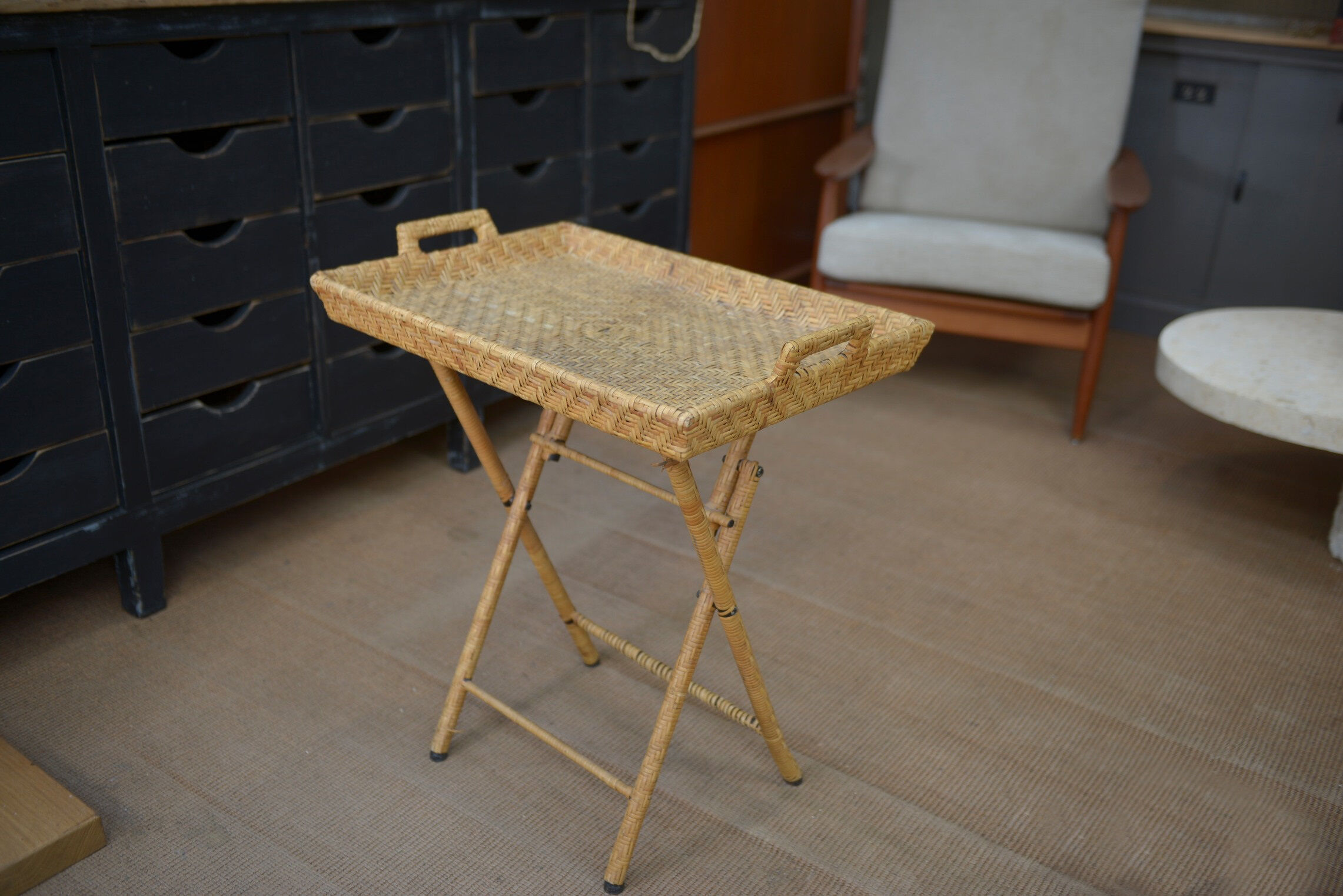 Desserte pliante en Rotin Vintage 1960