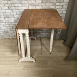 Folding shutter table