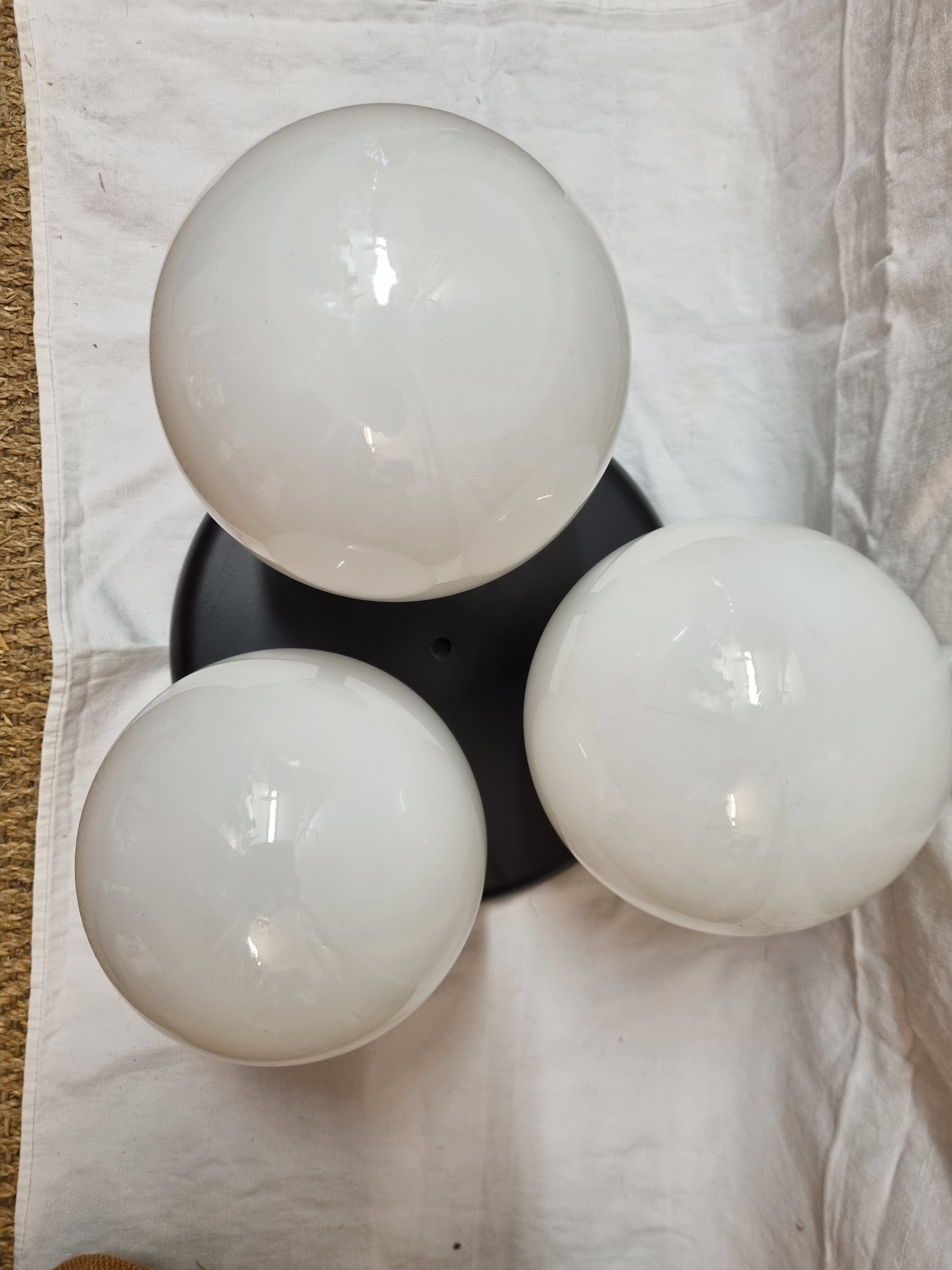 Ceiling lamp 3 opaline balls, 1980
