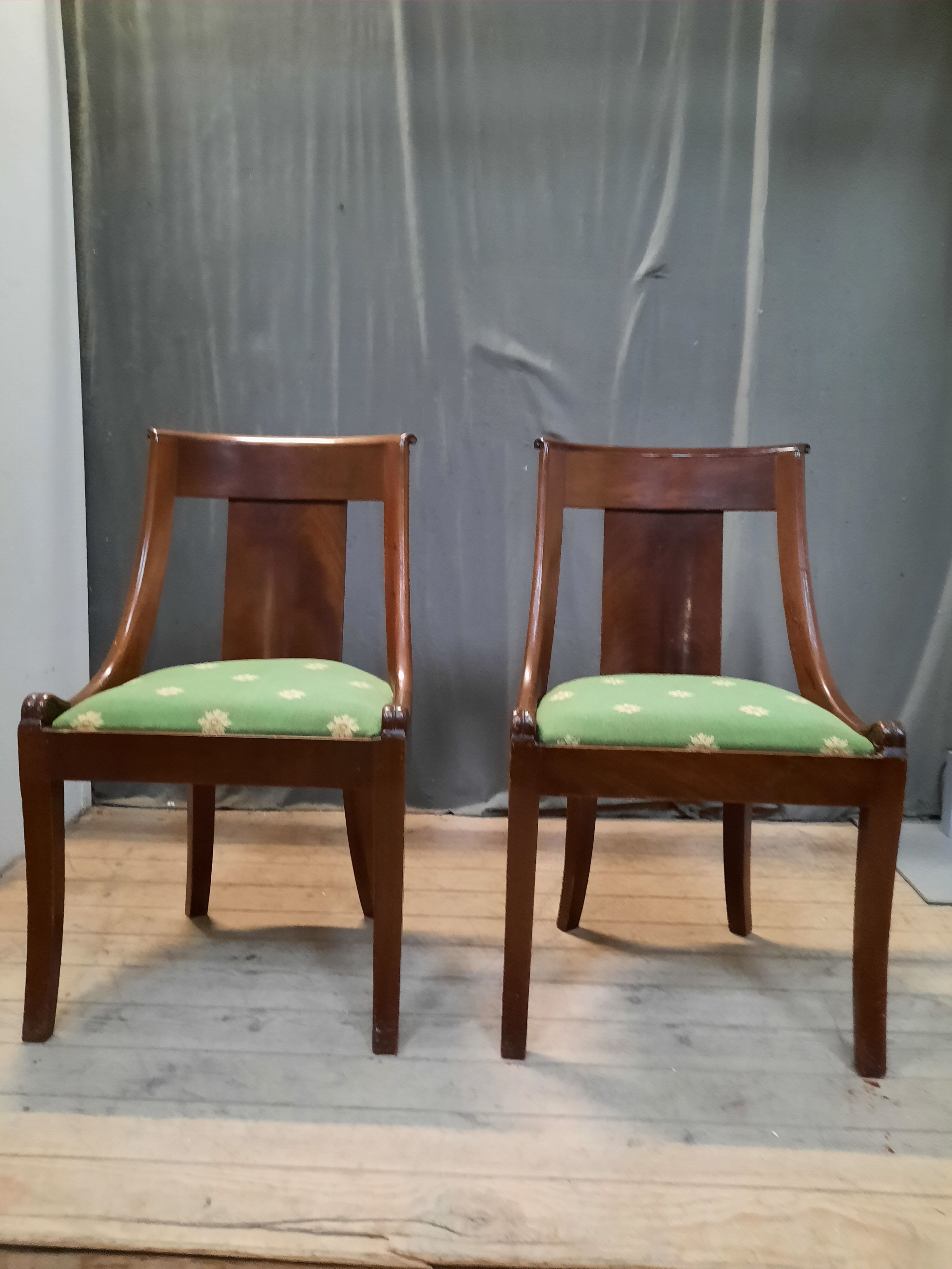 Paire de chaises gondole