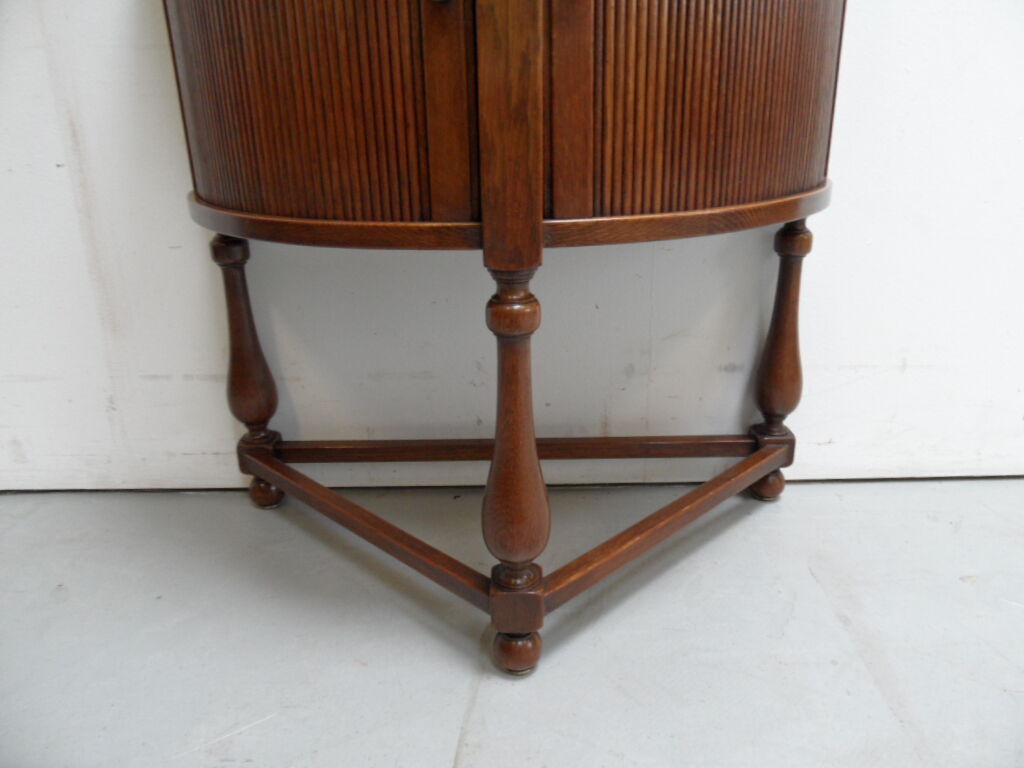 Table demi-lune en chêne vintage avec volet roulant