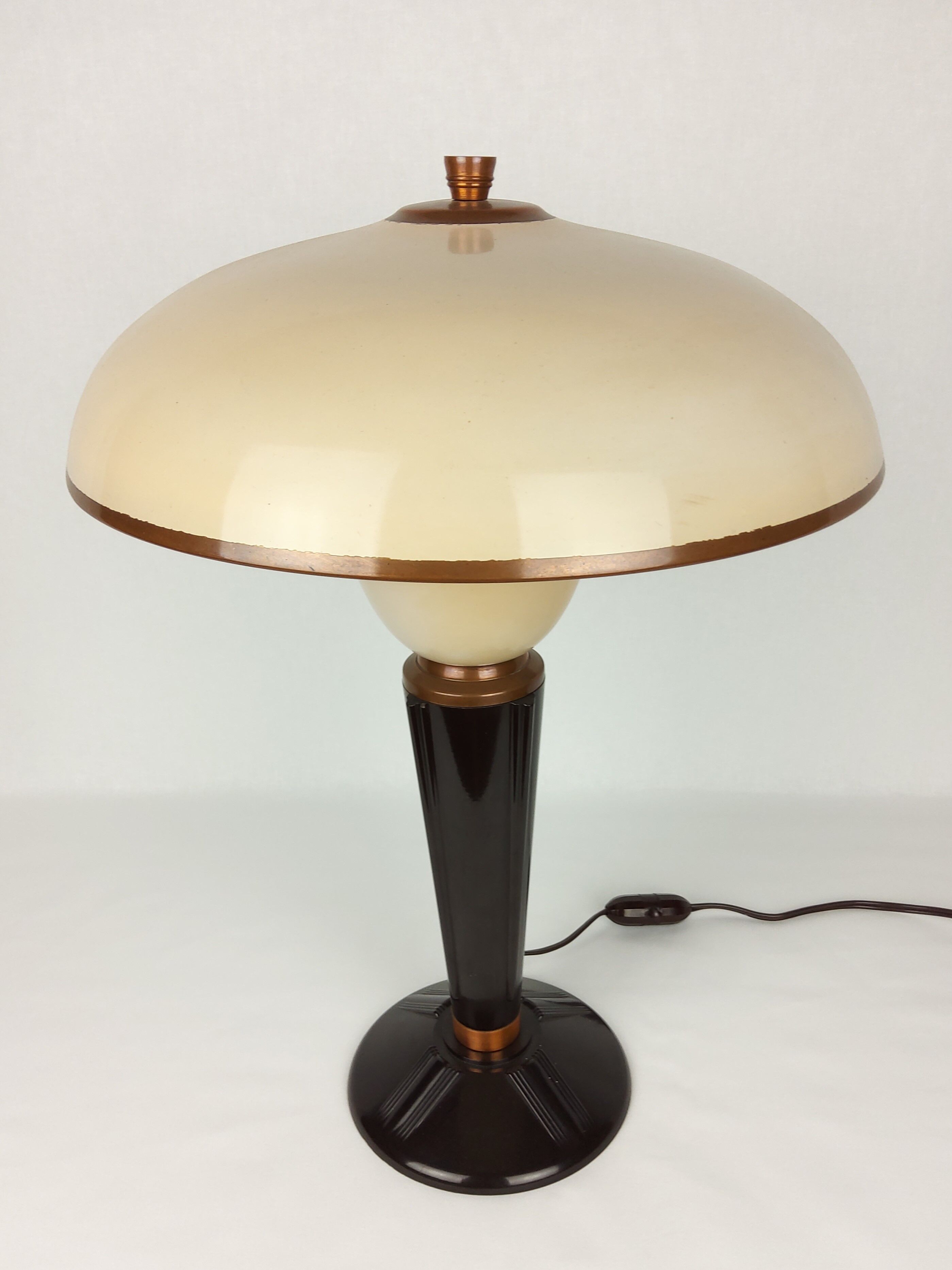 Jumo Bakelite lamp 1940
