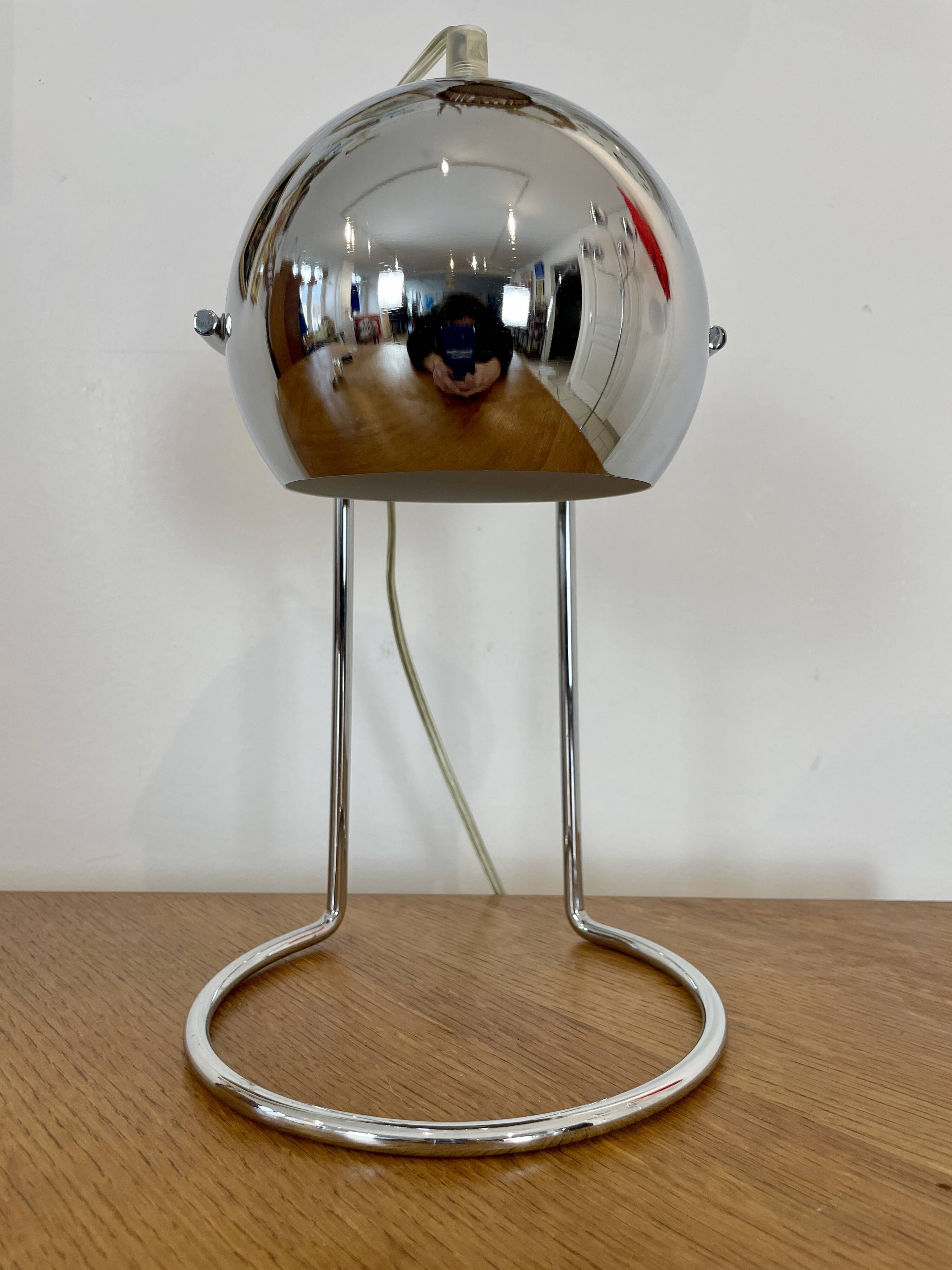 Lampe eyeball chromé
